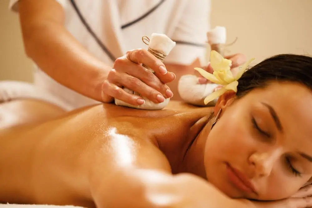 Herbal Massage Therapy